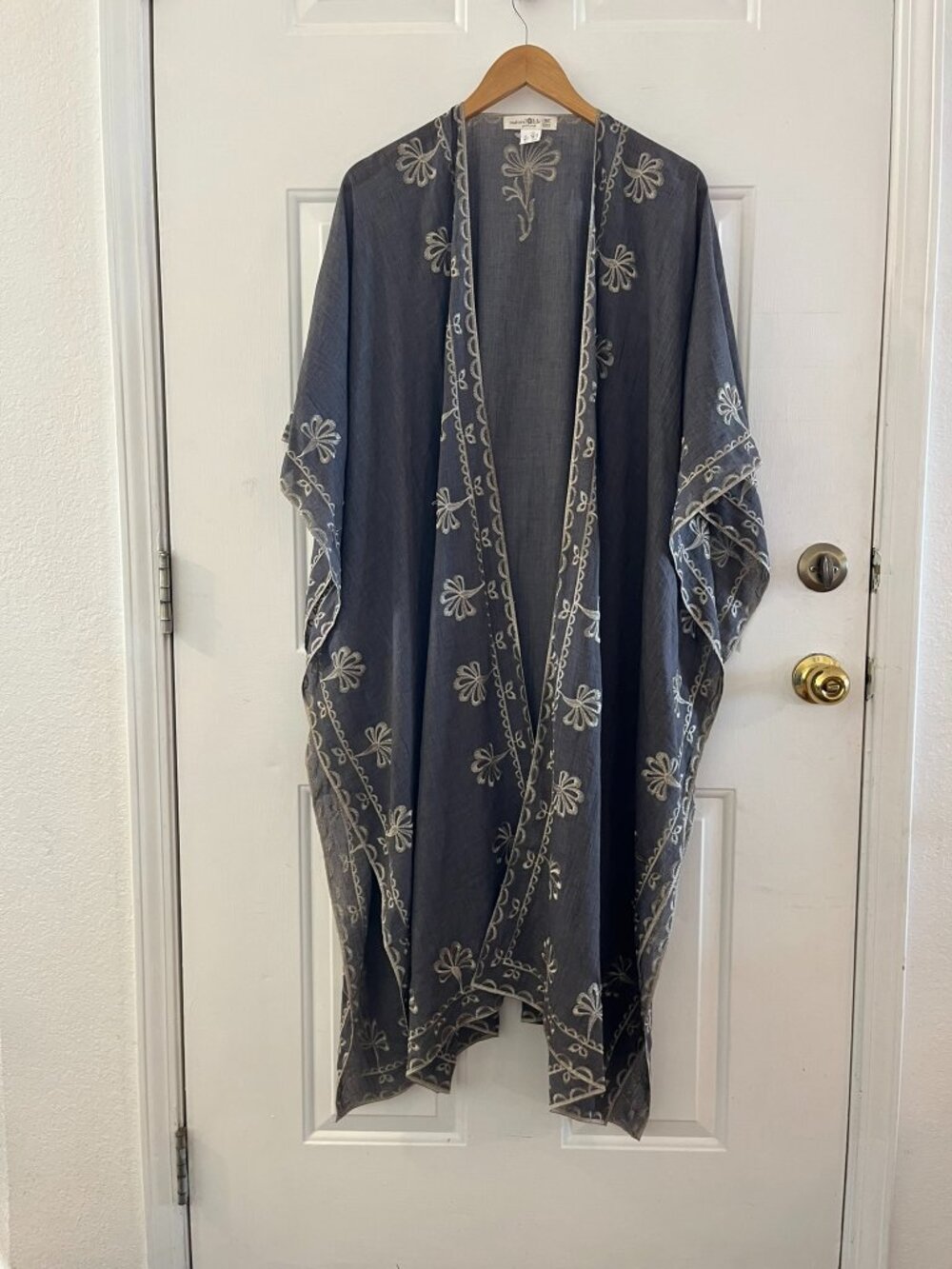 Natural Life Woman's Embroidered Grey Jamie Duster Cover-Up Sz One Size